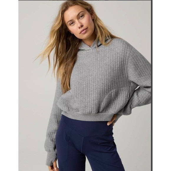 NWT Offline by Aerie Coffee Run Cropped Hoodie Quilted‎ Gray XS - Picture 3 of 13